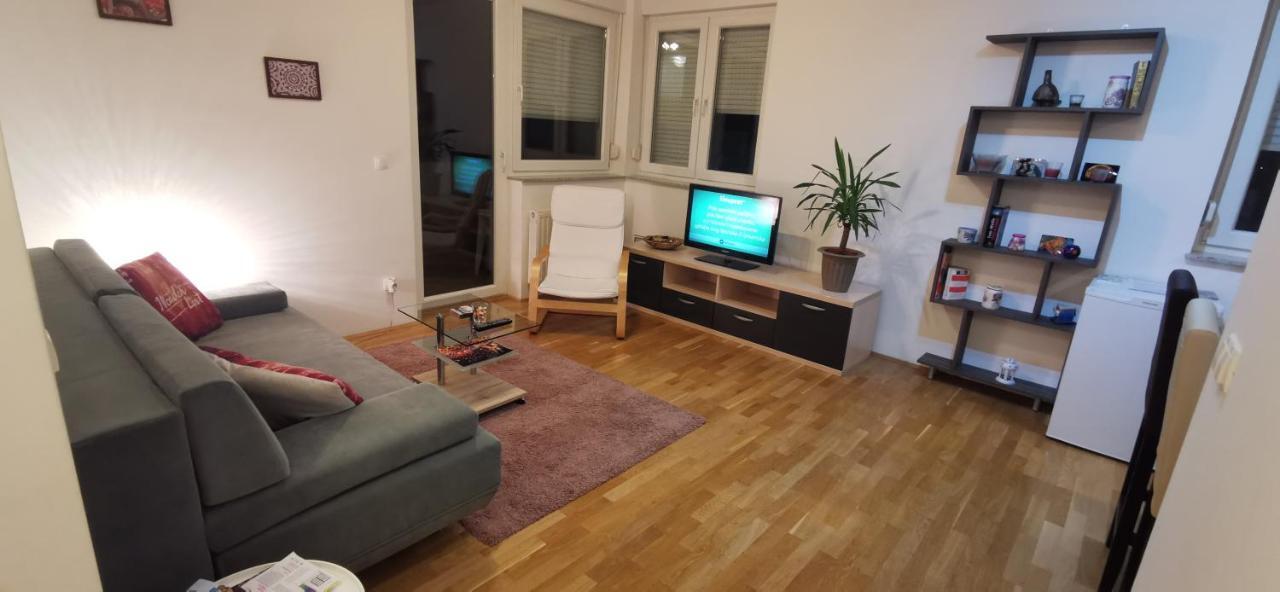 Apartment Daphnia Zagabria Esterno foto